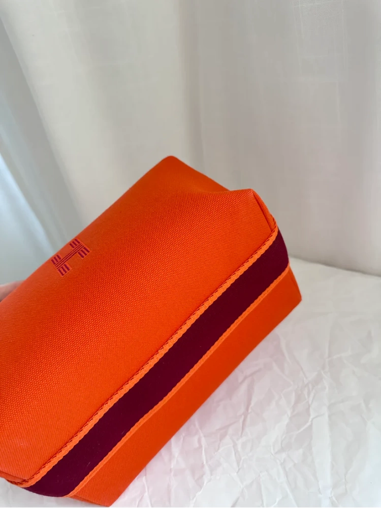 ORANGE SMALL BRIDE A BRAC