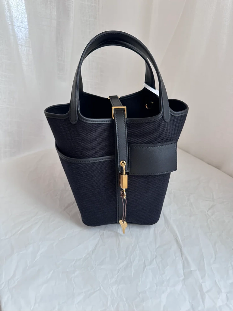 P18 Black GHW 2