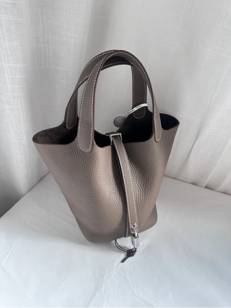 P18 Etoupe PHW