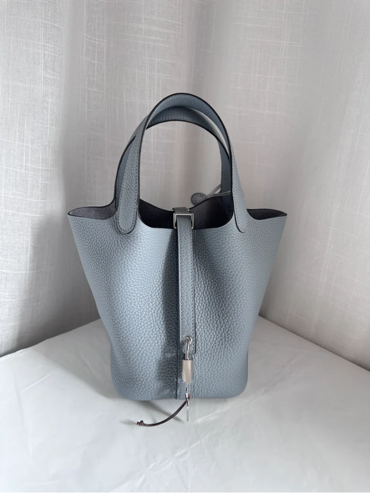 P18 Gris Pantin PHW