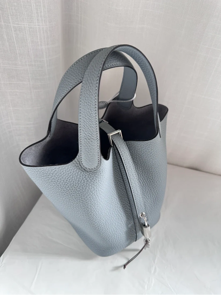 P18 Gris Pantin PHW