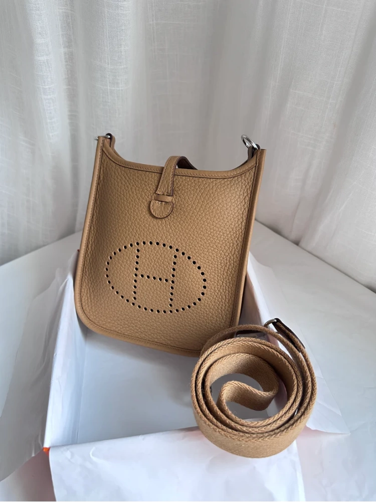 EVELYNE 16 Biscuit/Caramel PHW
