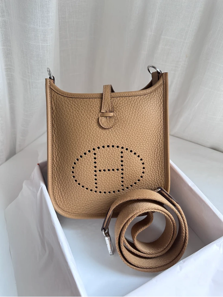 EVELYNE 16 Biscuit/Caramel PHW