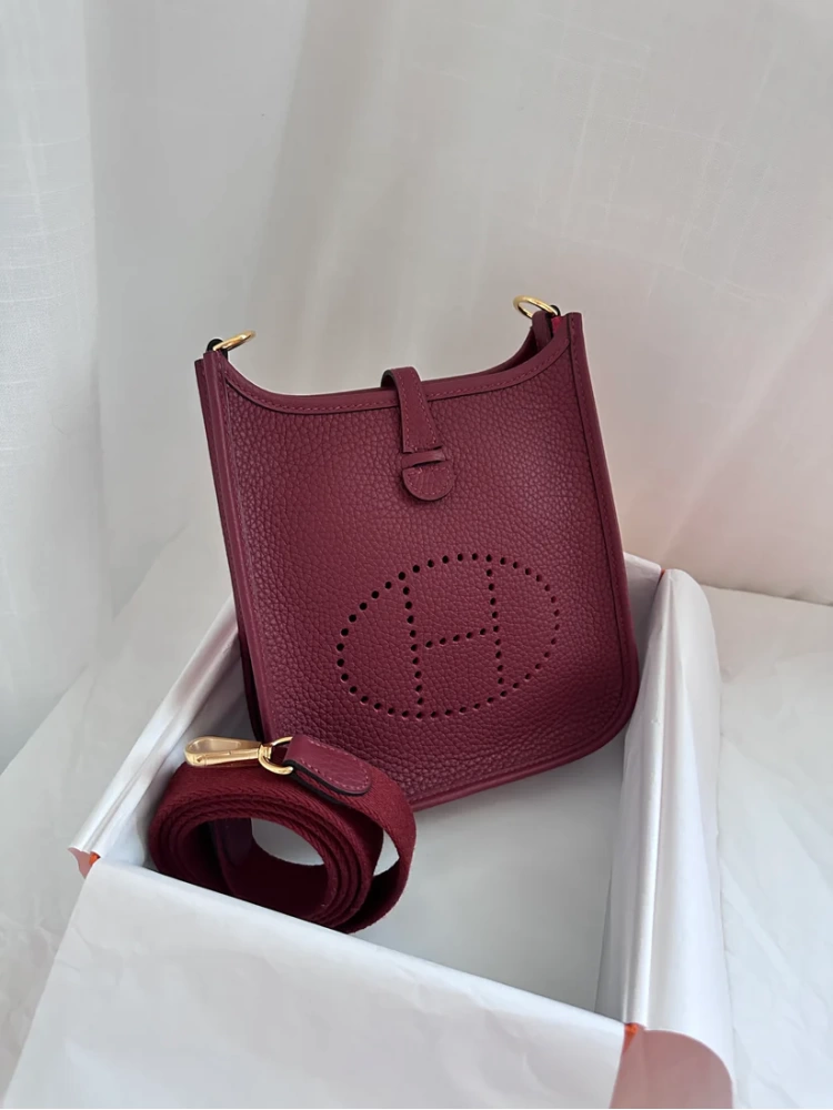 EVELYNE 16 Rouge H GHW