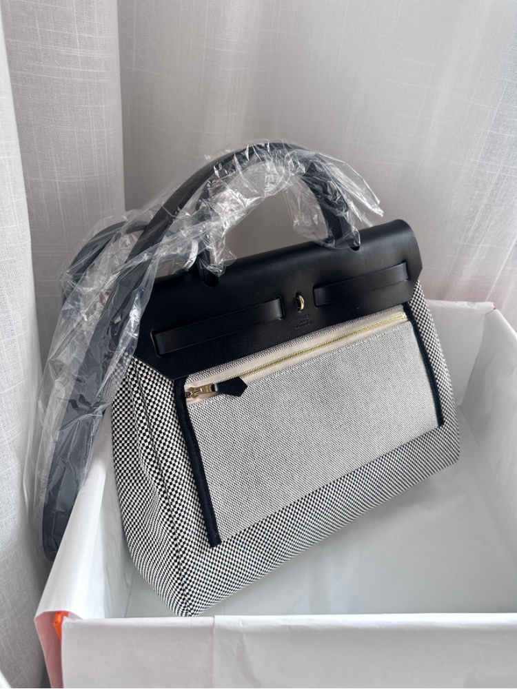 HERBAG 31 Ecru/Noir GHW