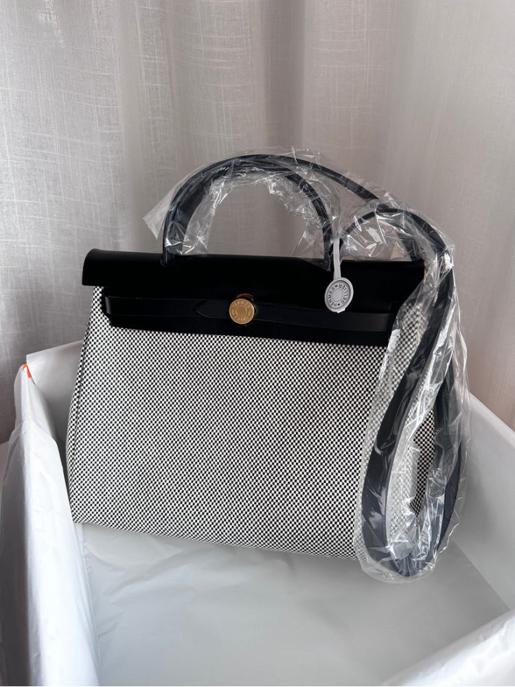 HERBAG 31 Ecru/Noir GHW