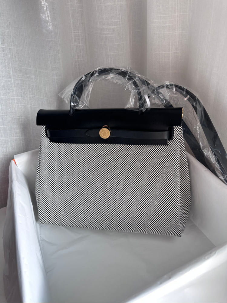 HERBAG 31 Ecru/Noir GHW