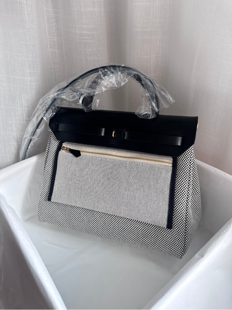HERBAG 31 Ecru/Noir GHW