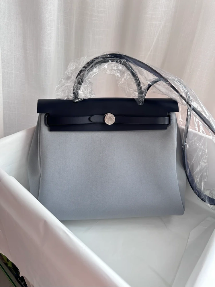 HERBAG 31 Gris Pantin/Blue Indigo PHW
