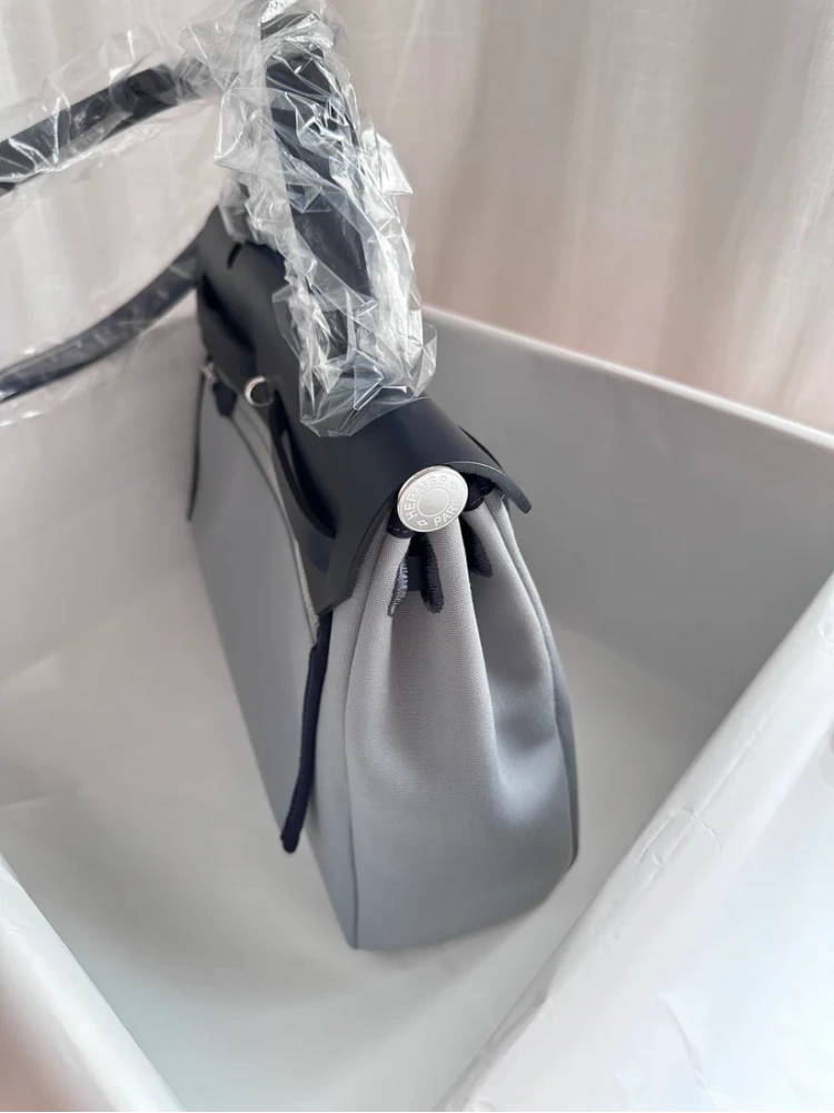 HERBAG 31 Gris Pantin/Blue Indigo PHW